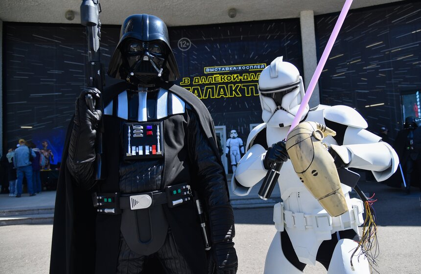 День "Звездных войн" состоялся на ВДНХ в Москве 4 мая 7 фото