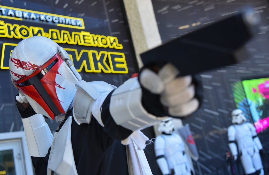 День "Звездных войн" состоялся на ВДНХ в Москве 4 мая 6 фото