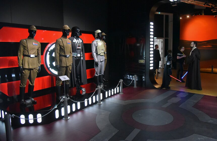 День "Звездных войн" состоялся на ВДНХ в Москве 4 мая 20 фото