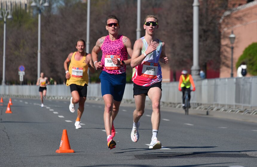 Юбилейный Московский полумарафон прошел в Москве 2 фото
