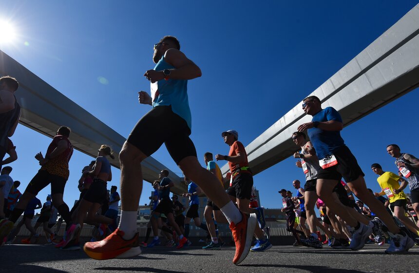 Юбилейный Московский полумарафон прошел в Москве 9 фото