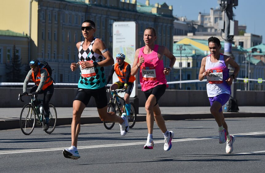 Юбилейный Московский полумарафон прошел в Москве 1 фото