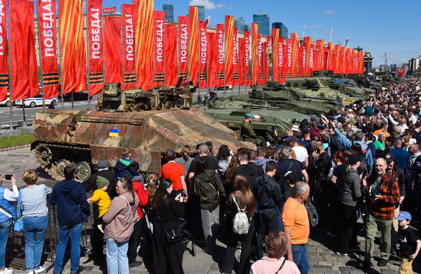 Выставка трофейной техники из зоны СВО открылась на Поклонной горе 1 мая 28 фото