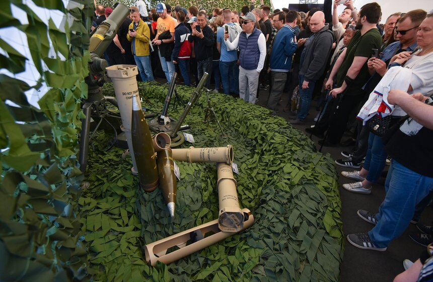 Выставка трофейной техники из зоны СВО открылась на Поклонной горе 1 мая 34 фото