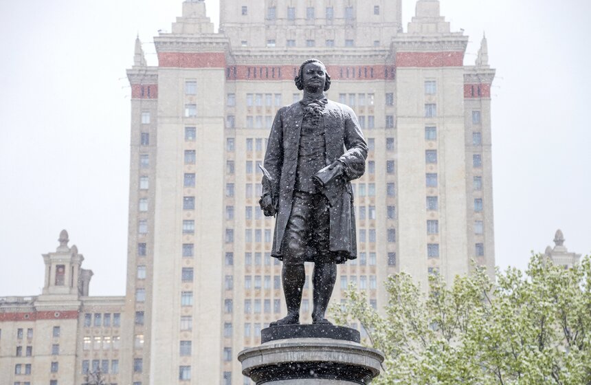 Снег выпал в Москве 7 мая 20 фото