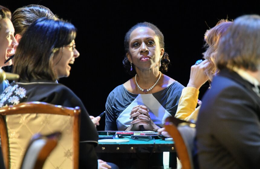 Арт-проект "Город Калягинск. Пушкин. Просто игра" подготовили в театре Et Cetera 11 фото