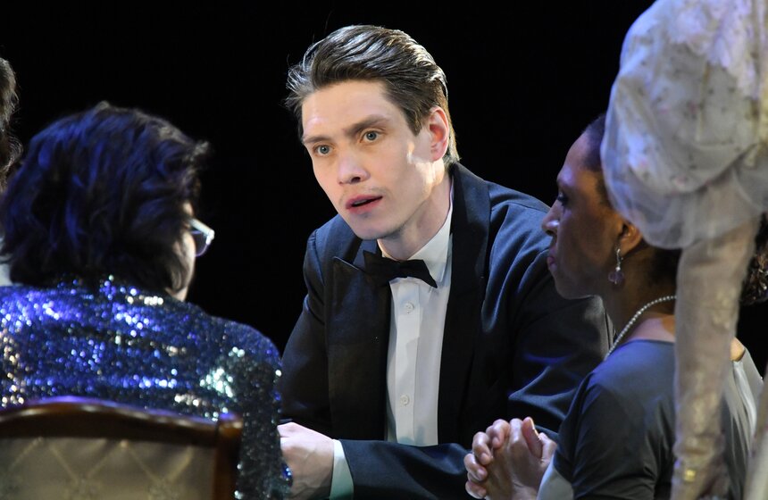 Арт-проект "Город Калягинск. Пушкин. Просто игра" подготовили в театре Et Cetera 10 фото