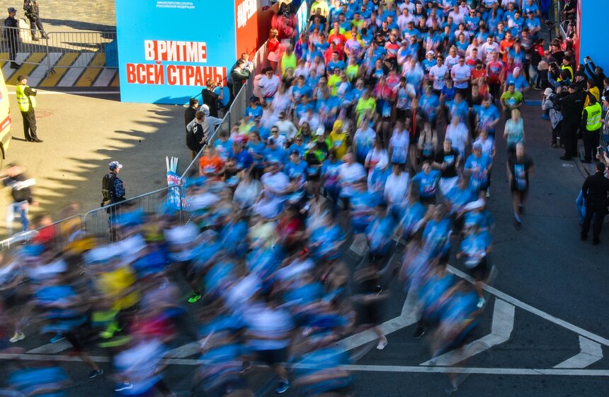 Полумарафон "ЗаБег.РФ" прошел в Москве 19 мая 7 фото