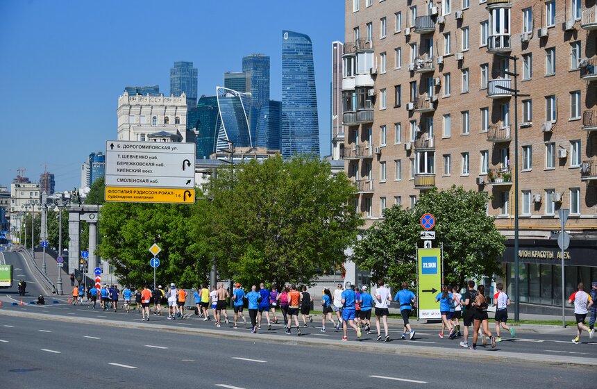 Полумарафон "ЗаБег.РФ" прошел в Москве 19 мая 27 фото