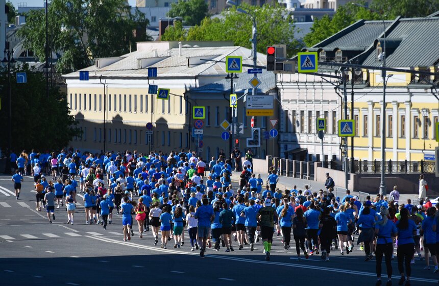 Полумарафон "ЗаБег.РФ" прошел в Москве 19 мая 13 фото