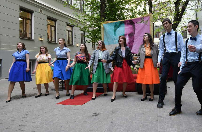 Музей-театр "Булгаковский Дом" отпраздновал 20-летие и день рождения Михаила Булгакова 4 фото