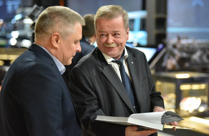 Музей Гаража особого назначения открыл выставку "Ближняя дача Сталина" 22 фото