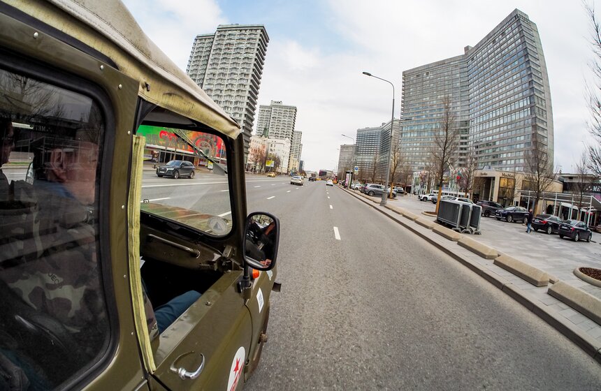 Ретроралли прошло в Москве 21 фото