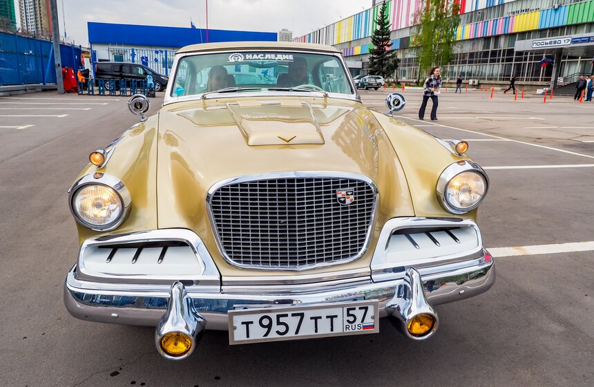 Ретроралли прошло в Москве 30 фото