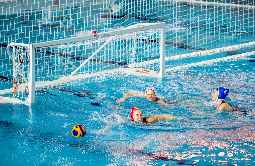 Гала-матч по водному поло состоялся в СК "Динамо" 20 апреля 20 фото