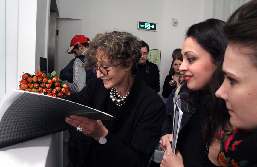 В МАММ показали короткометражку Сары Мун "Без пяти пять" 9 фото