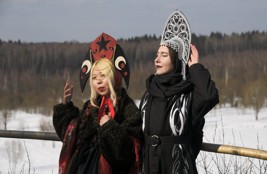 Празднование Масленицы состоялось в Никола-Ленивце Калужской области 9 фото