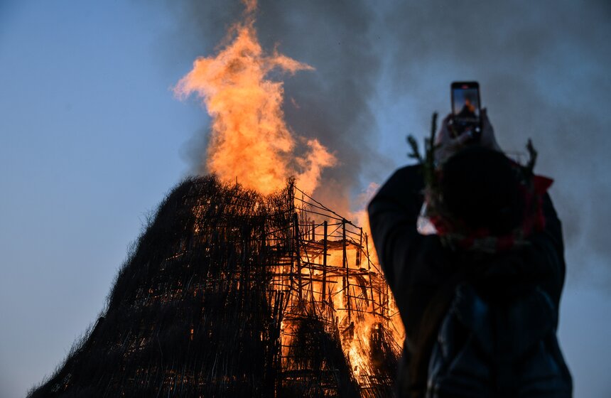 Празднование Масленицы состоялось в Никола-Ленивце Калужской области 38 фото