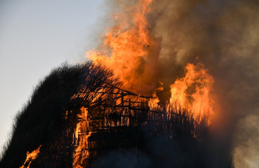 Празднование Масленицы состоялось в Никола-Ленивце Калужской области 32 фото