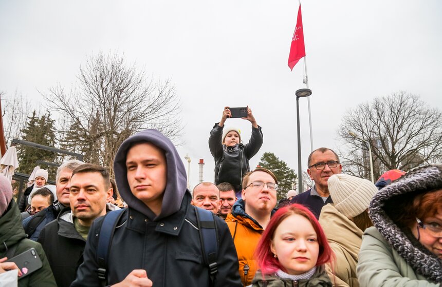 Самый большой блин в России испекли на ВДНХ 21 фото