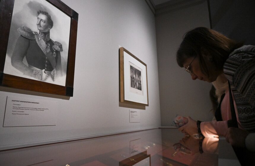 Выставка о столичных коллекционерах XIX века открылась в музее Московского Кремля 10 фото