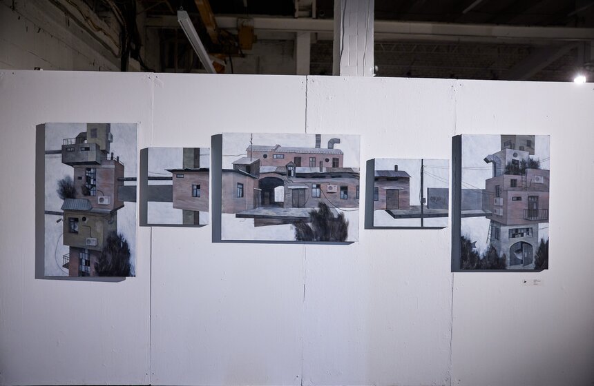 Выставка "Свобода абсурда" открылась в ЦТИ "Фабрика" 19 фото