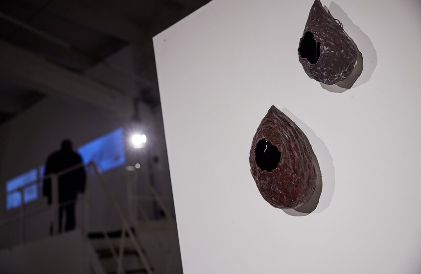 Выставка "Свобода абсурда" открылась в ЦТИ "Фабрика" 17 фото