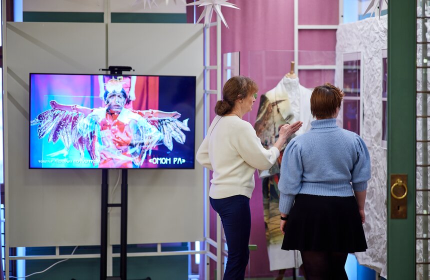 Музей МХАТ подготовил выставку "Фантастическая реальность" 7 фото