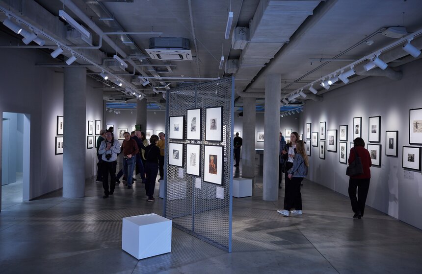 Выставка "Алфавит. Советская фотография 1920–1930-х годов" открылась в ЦВК Bеton 1 фото