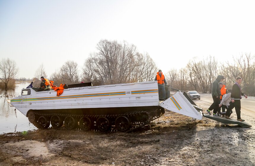 Жители Подмосковья столкнулись с экстремальным половодьем 22 фото