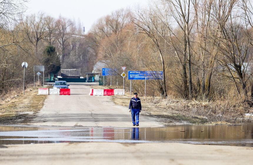 Жители Подмосковья столкнулись с экстремальным половодьем 27 фото