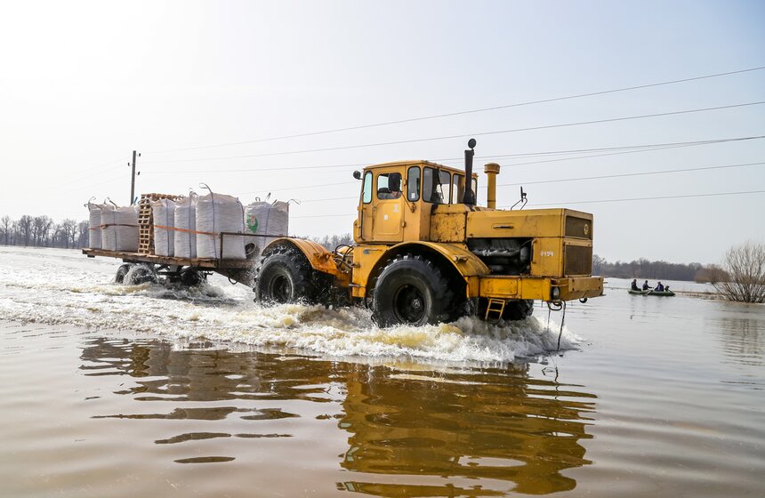 Жители Подмосковья столкнулись с экстремальным половодьем 31 фото