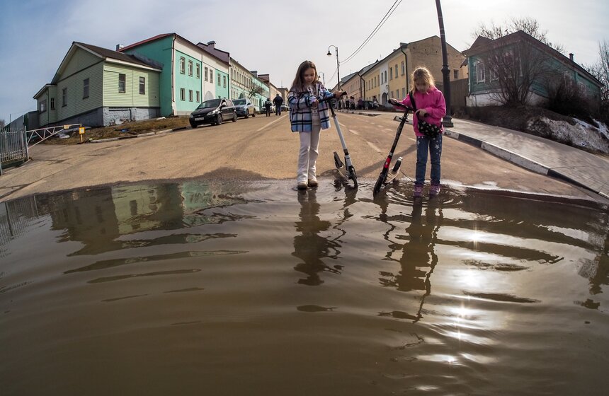 Жители Подмосковья столкнулись с экстремальным половодьем 35 фото