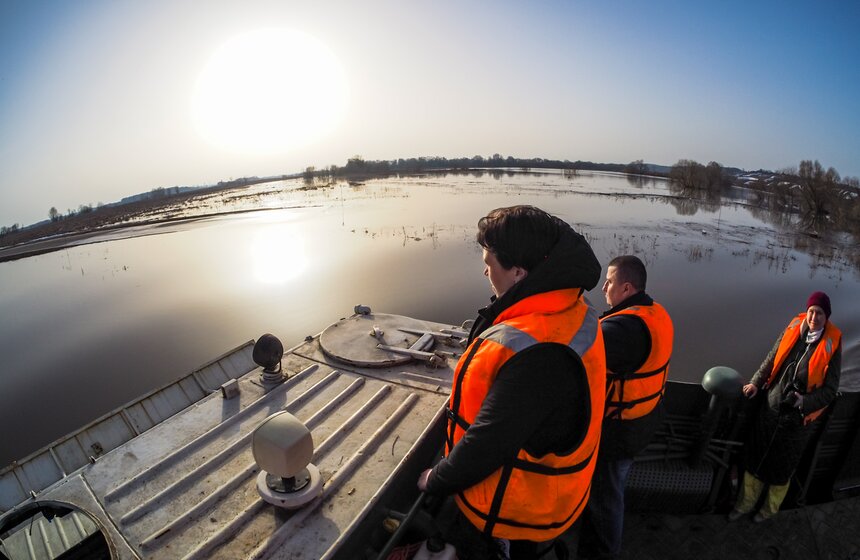 Жители Подмосковья столкнулись с экстремальным половодьем 15 фото