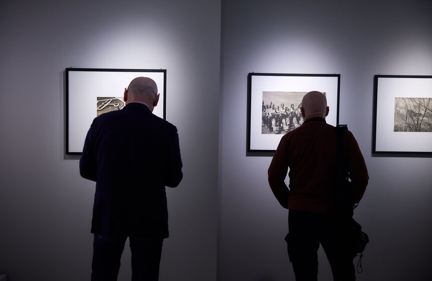 Выставка "Алфавит. Советская фотография 1920–1930-х годов" открылась в ЦВК Bеton 17 фото