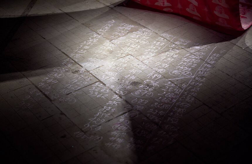 ЦТИ "Фабрика" открыл юбилейный год выставками и спецпроектом 22 фото