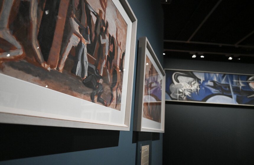 В столице открылась выставка "Искусство в масштабе. Монументальная живопись Москвы" 19 фото