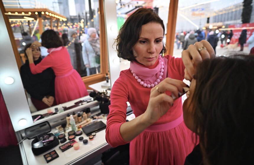 Костюмированный фестиваль "Стиляги: зимняя дискотека" прошел в Москве 19 фото