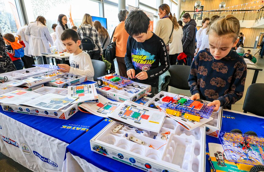 Фестиваль науки прошел в Московском дворце пионеров 2 фото