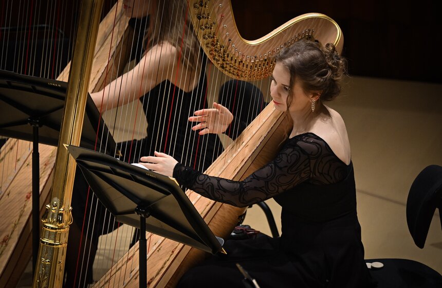 МГАСО исполнил произведения Бриттена, Шостаковича и Стравинского в "Зарядье" 21 фото