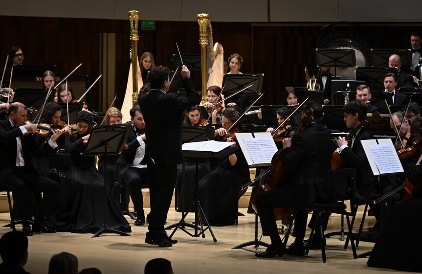 МГАСО исполнил произведения Бриттена, Шостаковича и Стравинского в "Зарядье" 24 фото