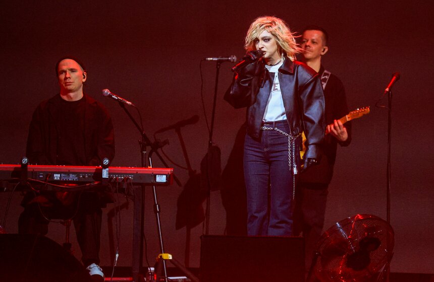 Фестиваль "Влюбленные в фигурное катание" прошел на "ЦСКА Арене" 31 фото