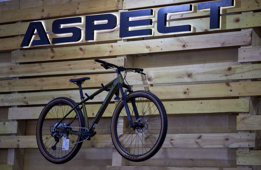 Выставка "Мотовесна" открылась в парке "Патриот" в Москве 11 фото