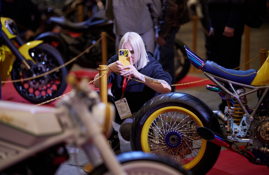 Выставка "Кастом особого назначения" проходит на ВДНХ 17 фото