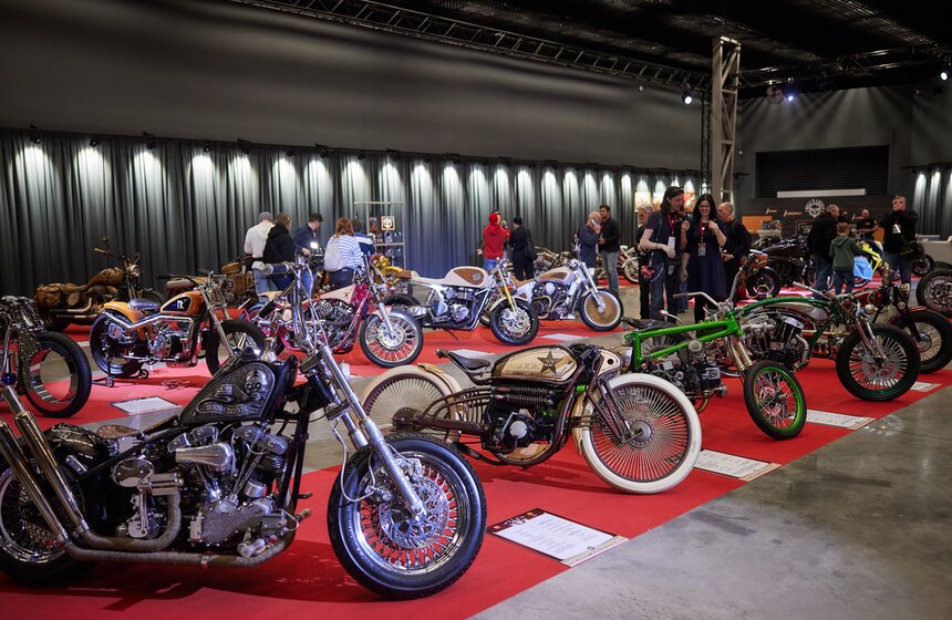 Выставка "Кастом особого назначения" проходит на ВДНХ 1 фото