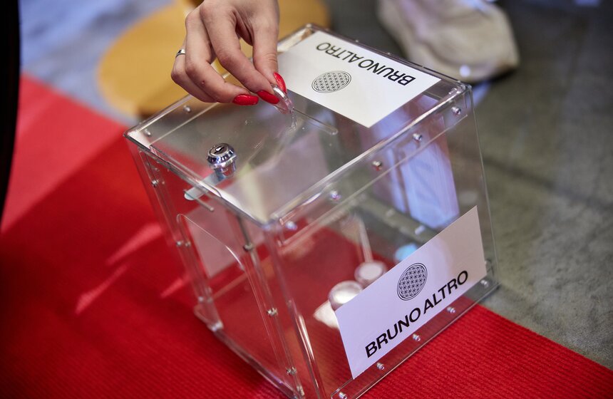 Выставка "Кастом особого назначения" проходит на ВДНХ 16 фото