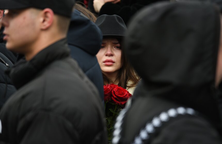 Прощание с Пашей Техником прошло в храме Петра и Павла в Лефортове 9 фото