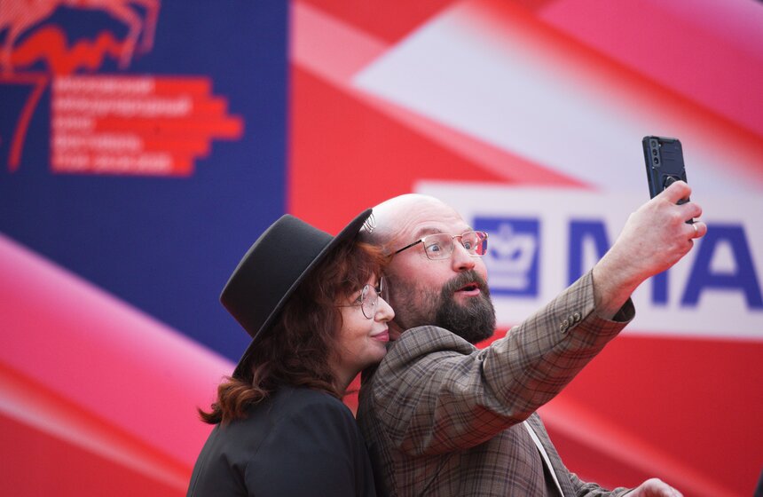 Открытие Московского международного кинофестиваля прошло в кинотеатре "Россия" 8 фото