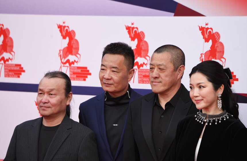 Открытие Московского международного кинофестиваля прошло в кинотеатре "Россия" 19 фото