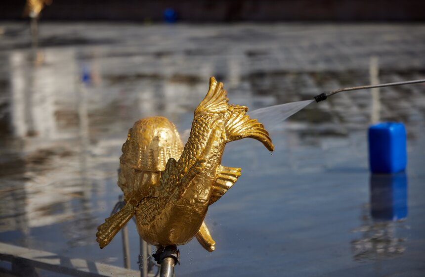 Фонтан "Дружба народов" промыли на ВДНХ 7 фото